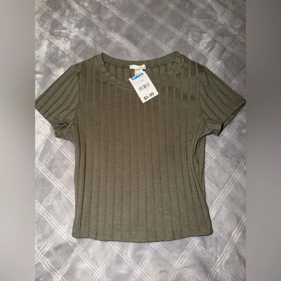 Bozzolo Olive Ribbed Short Sleeve Tee - Picture 1 of 3